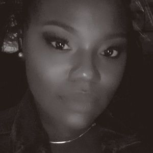 Meet your Posher, Fola